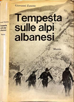 Tempesta sulle alpi albanesi.