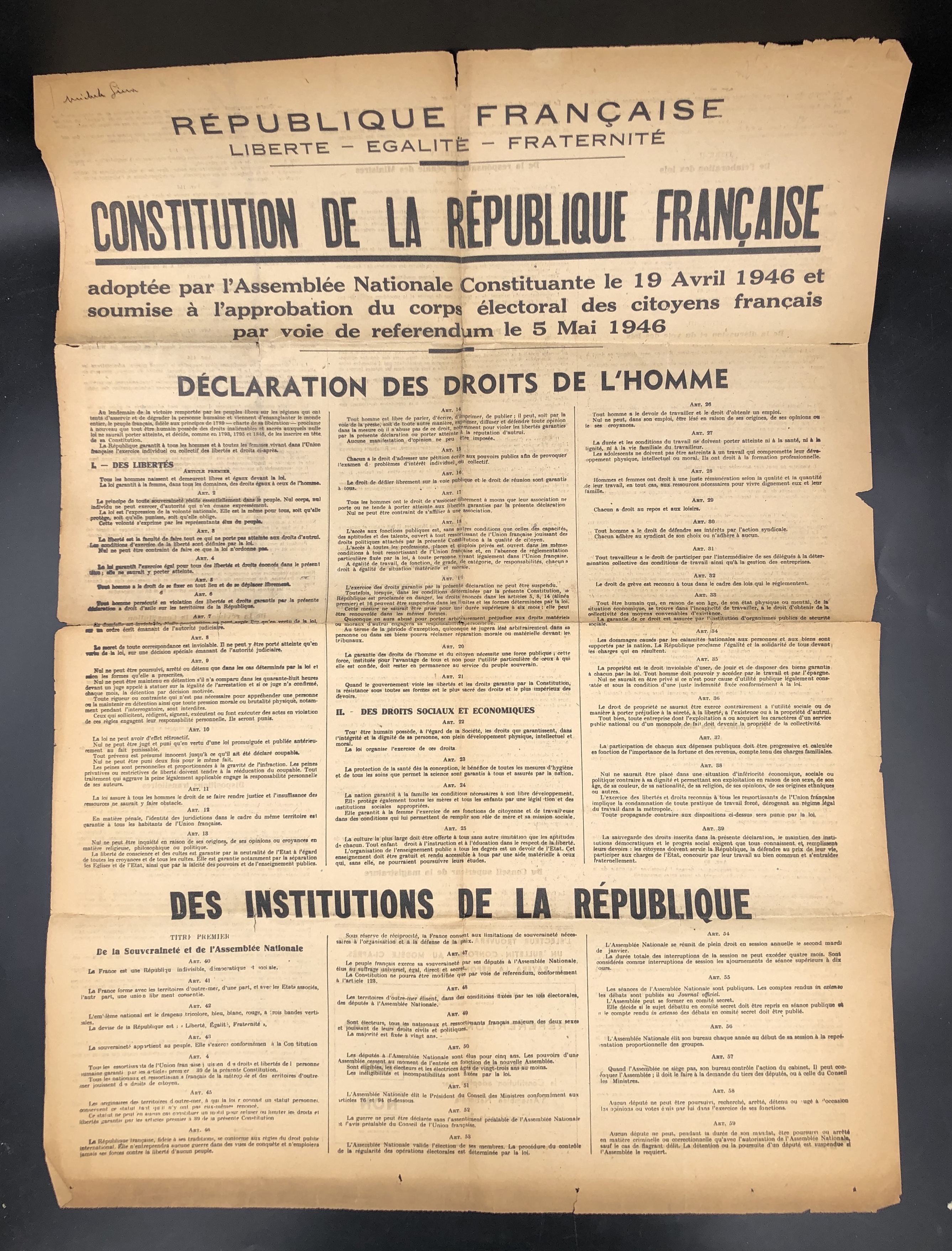 CONSTITUTION de la REPUBLIQUE Française adoptée le 19 Avril 1946. …
