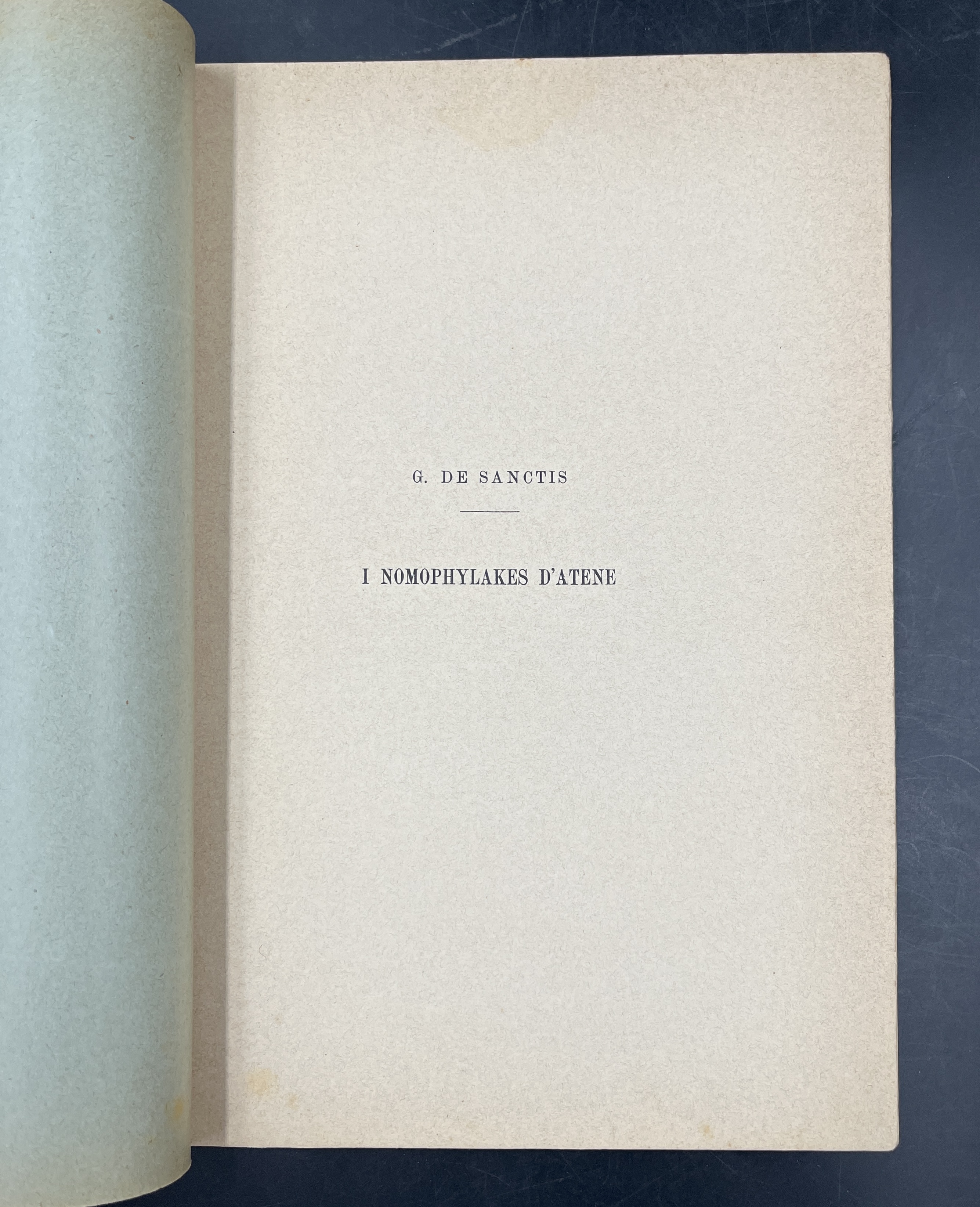 I NOMOPHYLAKES d'ATENE. Estr. orig. da "Entaphia. In memoria di …