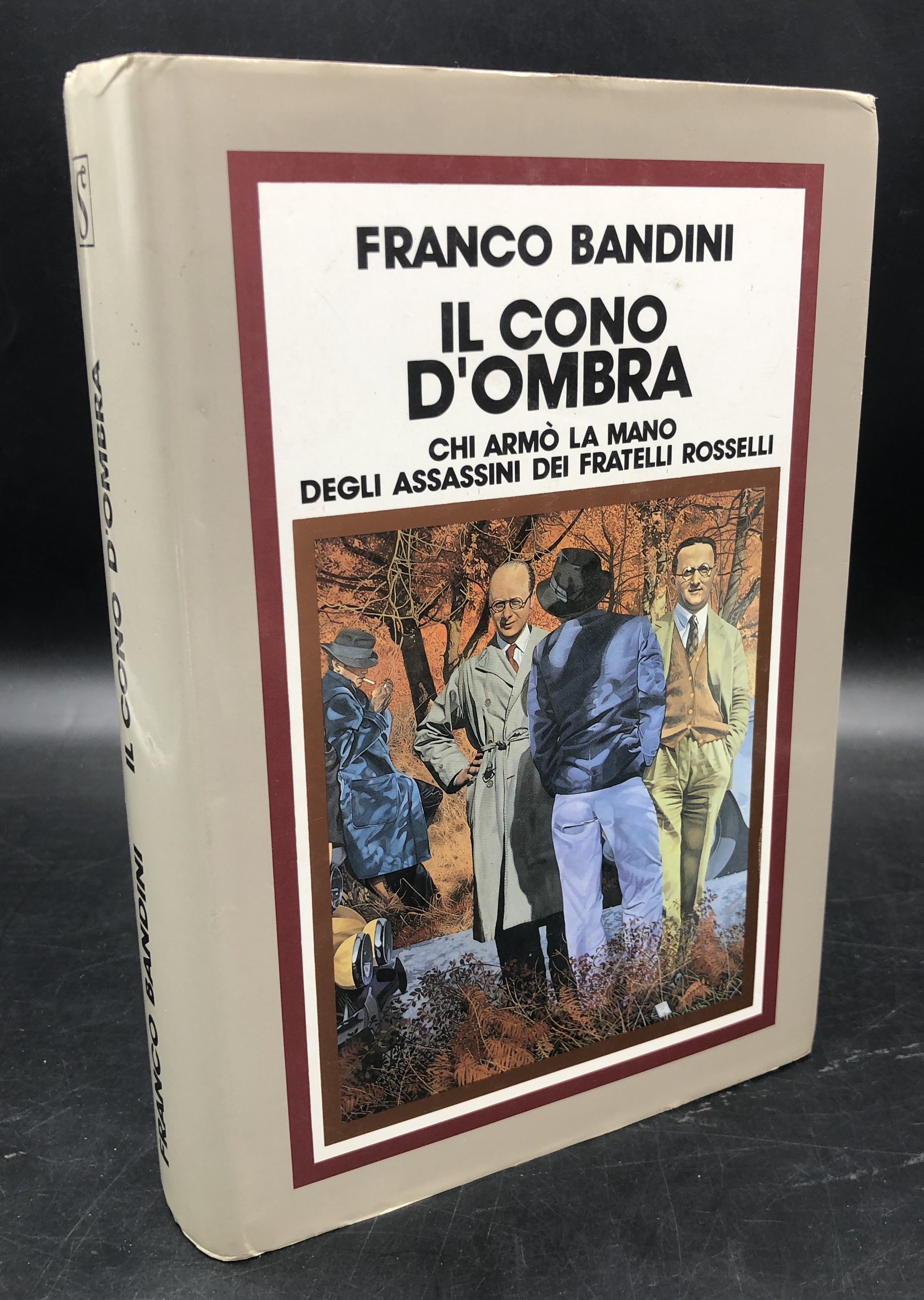 Il cono d'ombra. Chi armò la mano degli assassini dei …