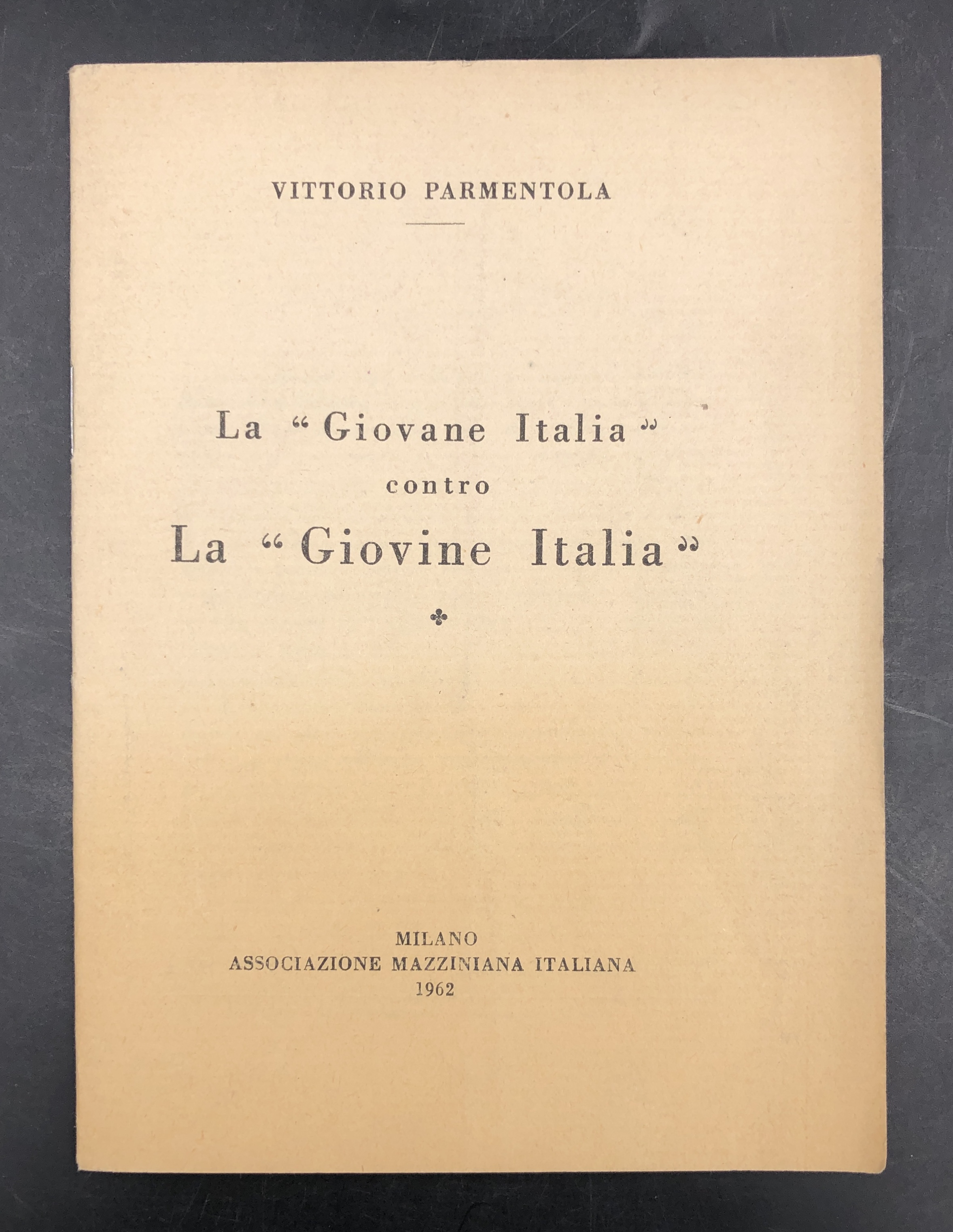 La "GIOVANE ITALIA" contro la "GIOVINE ITALIA".