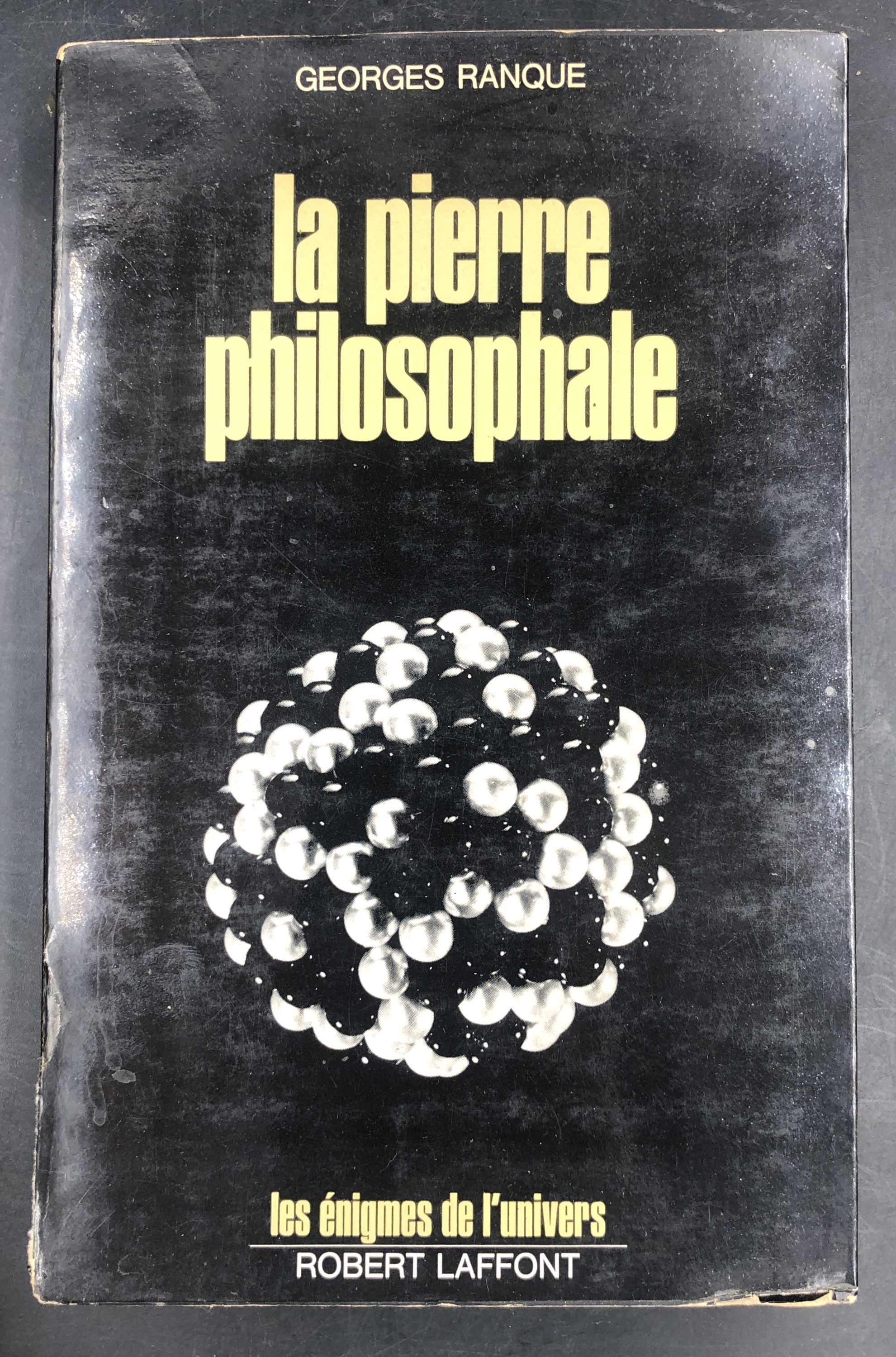 La PIERRE PHILOSOPHALE.