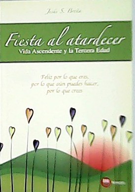 Fiesta al atardecer vida ascendente y la tercera edad. Feliz …