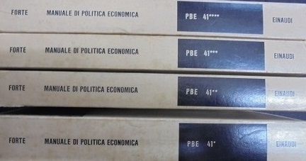 MANUALE DI POLITICA ECONOMIA