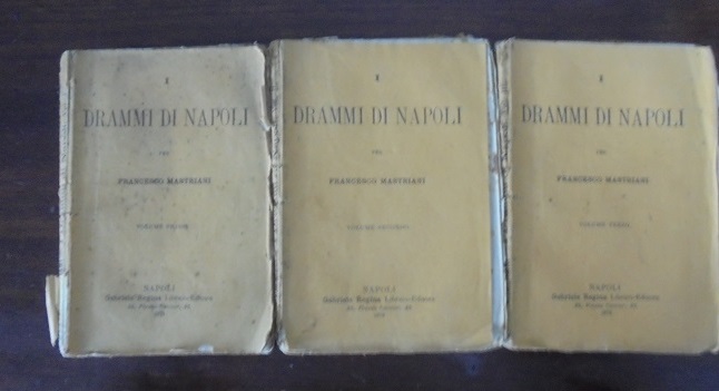I DRAMMI DI NAPOLI SOLO I PRIMI TRE VOLUMI Romanzo …
