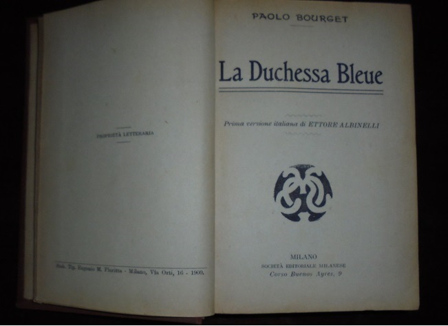 LA DUCHESSA BLEUE Romanzo.