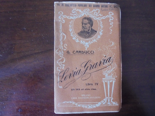 LEVIA GRAVIA ED ALTRE RIME LIBRO IV (ENOTRIO ROMANO)