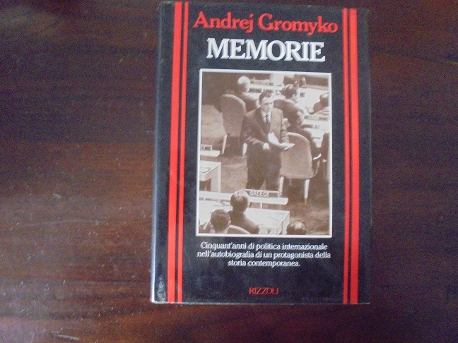 MEMORIE Cinquant`anni di politica internazionale nell`autobiografia di un protagonista della …