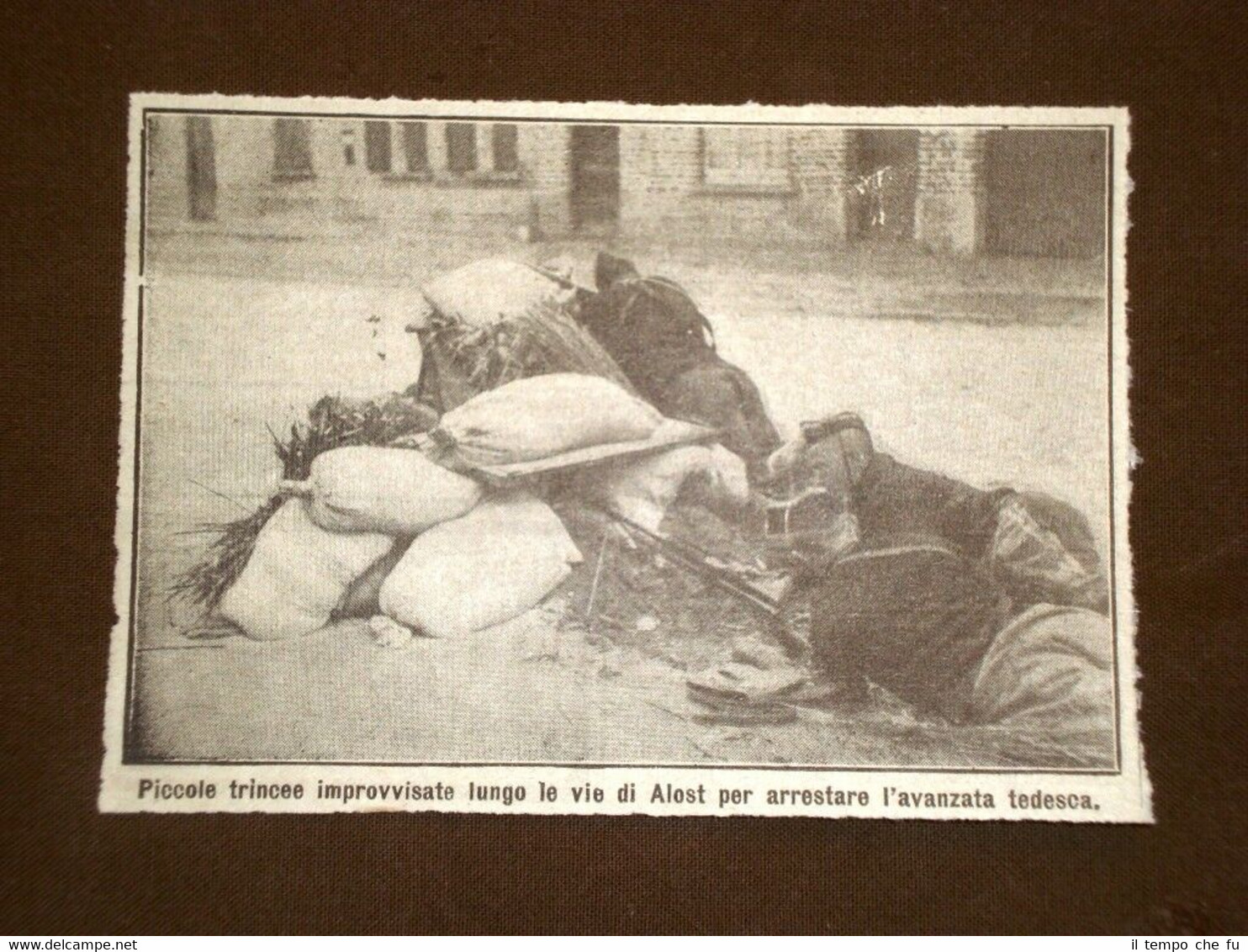 Aalst nel 1914 WW1 Trincee per le vie per arrestare …