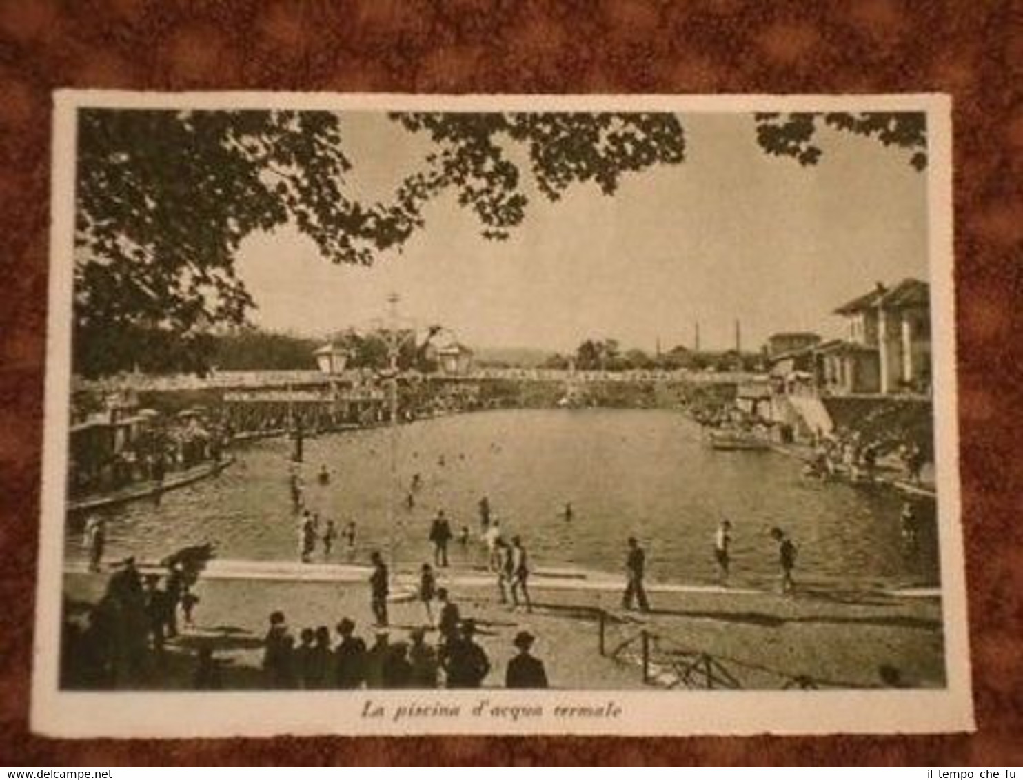 Foto di Acqui e della Piscina d'Acqua Termale