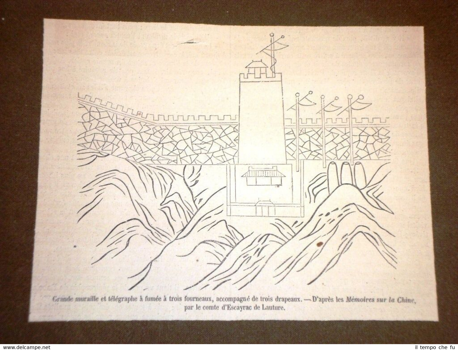 Grande muraille et télégraphe a fumée à trois fourneaux