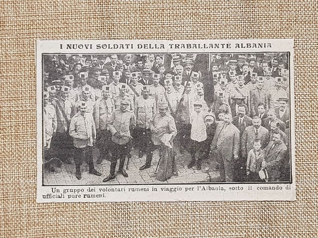Gruppo di volontari Rumeni nel 1914 In viaggio per l'Albania