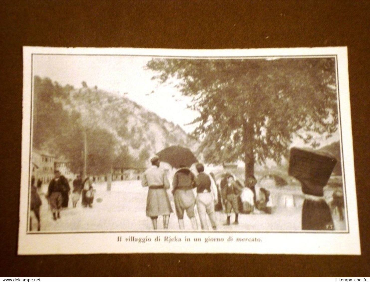 Il villaggio di Rjeka o Rijeka il giorno del mercato …