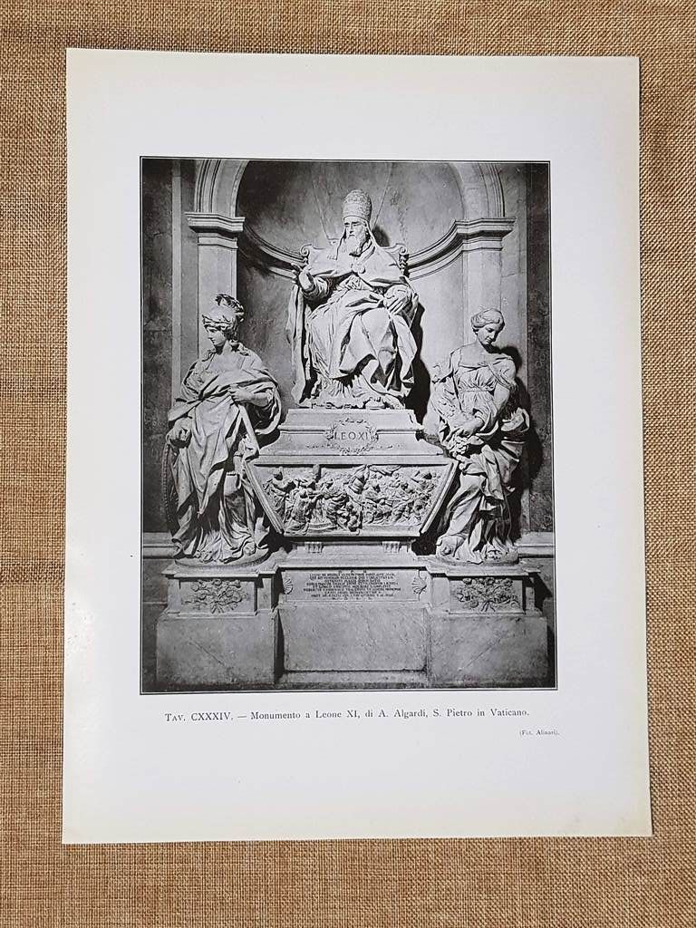 In Vaticano nel 1917 Monumento a Leone XI di A. …