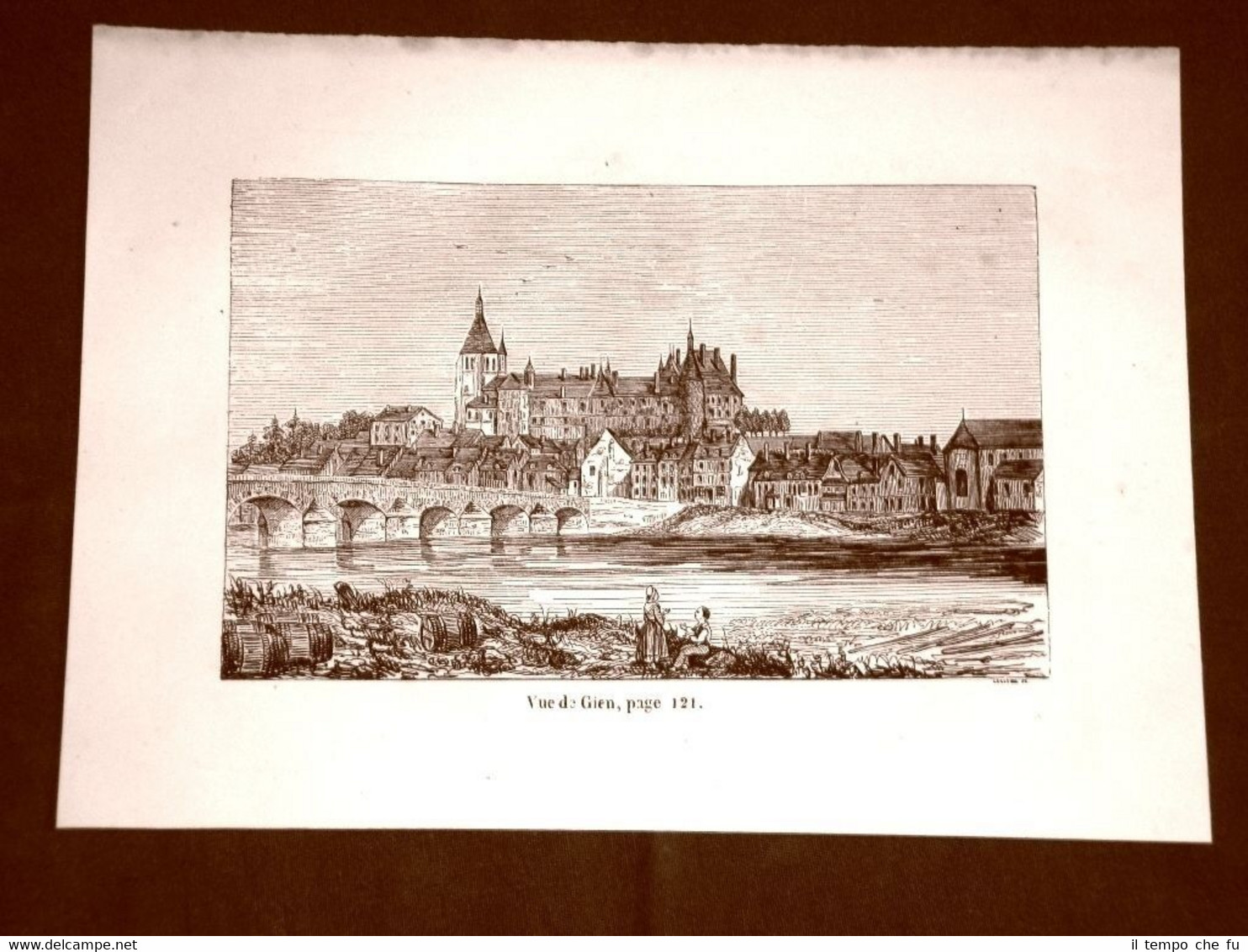 Incisione in rame del 1849 Veduta della città di Gien …