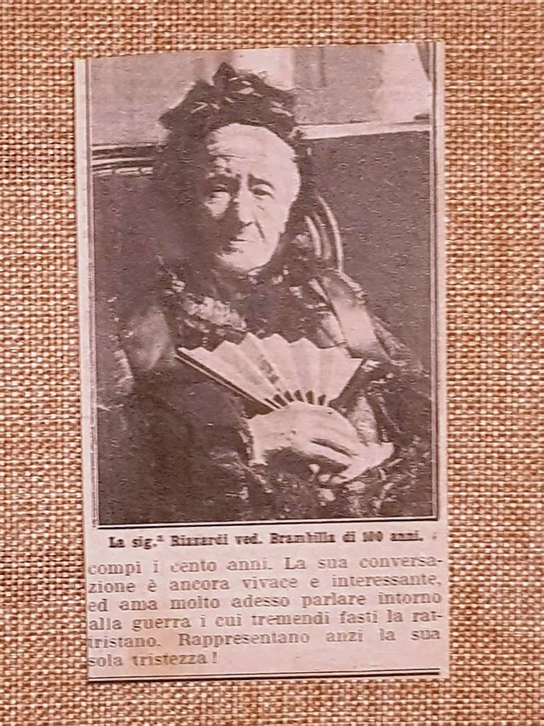 La Signora Rizzardi nel 1914 Vedova brambilla Di anni 100