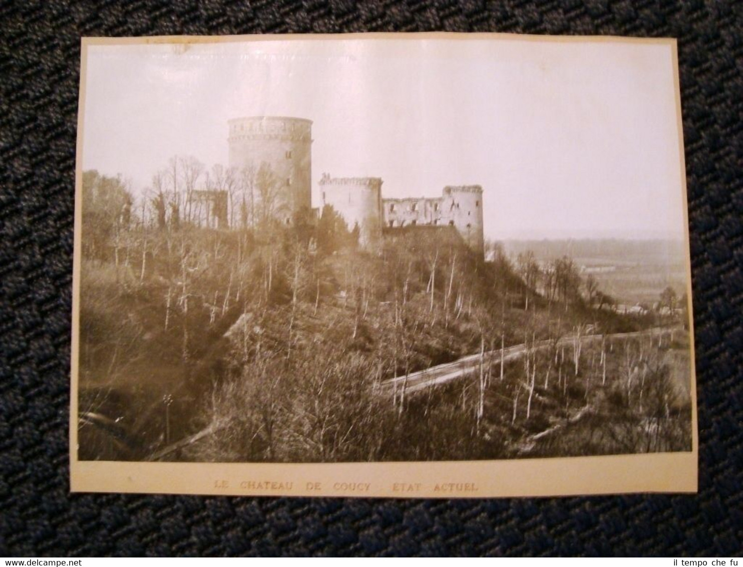 Le Chateau de Coucy nel 1908 Il Castello di Coucy …