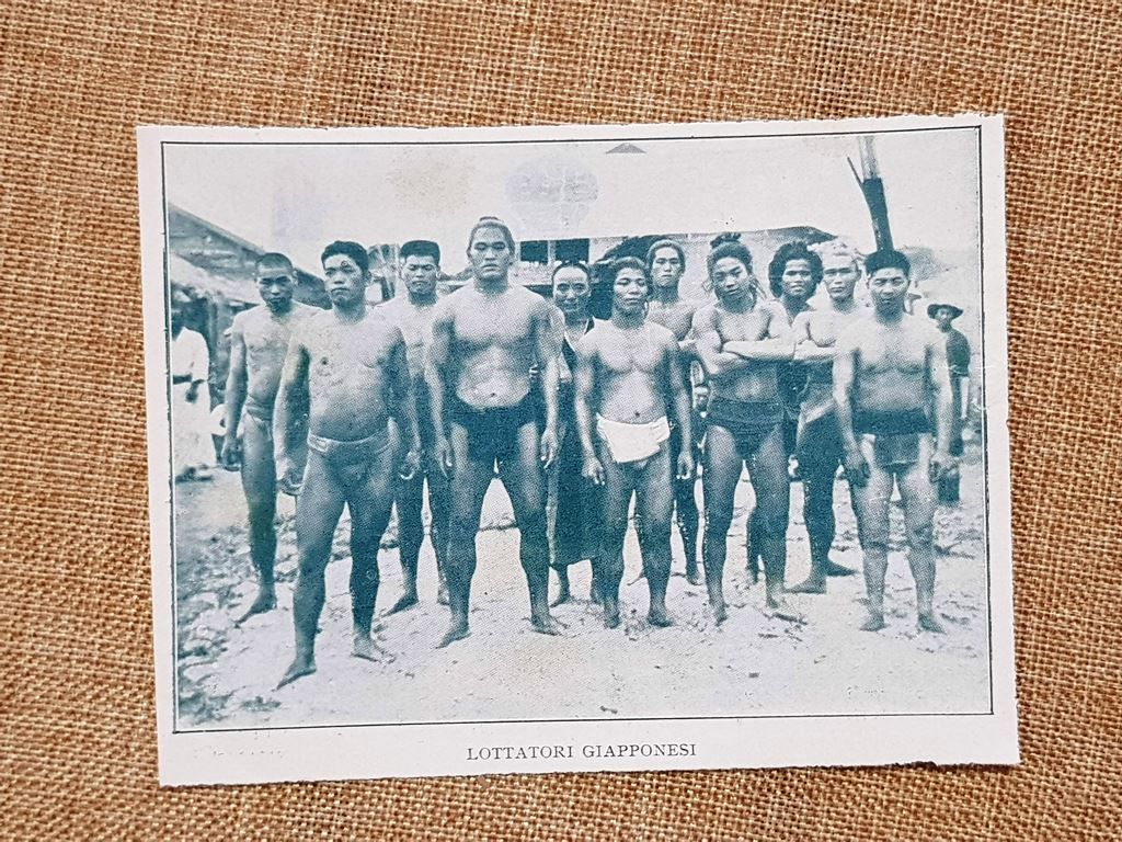 Lottatori e lotta giapponese Anno 1932 Sumo e tradizione sportiva …