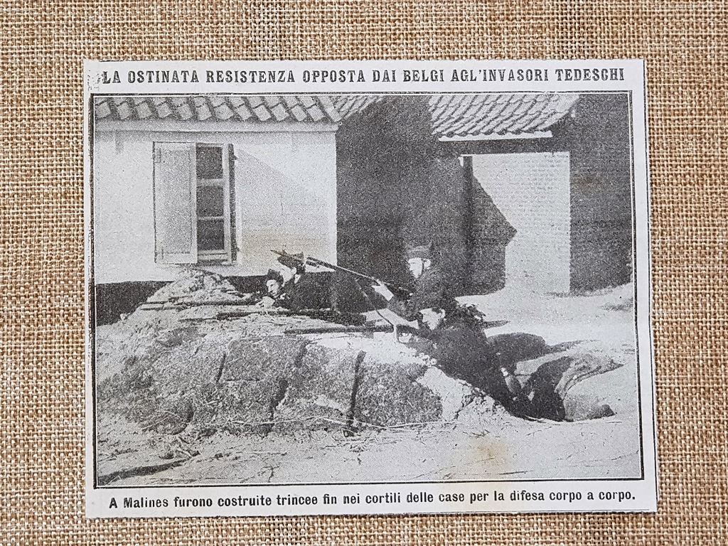 Malines o Mechelen nel 1914 Trincee Fiandre Belgio Prima Guerra …