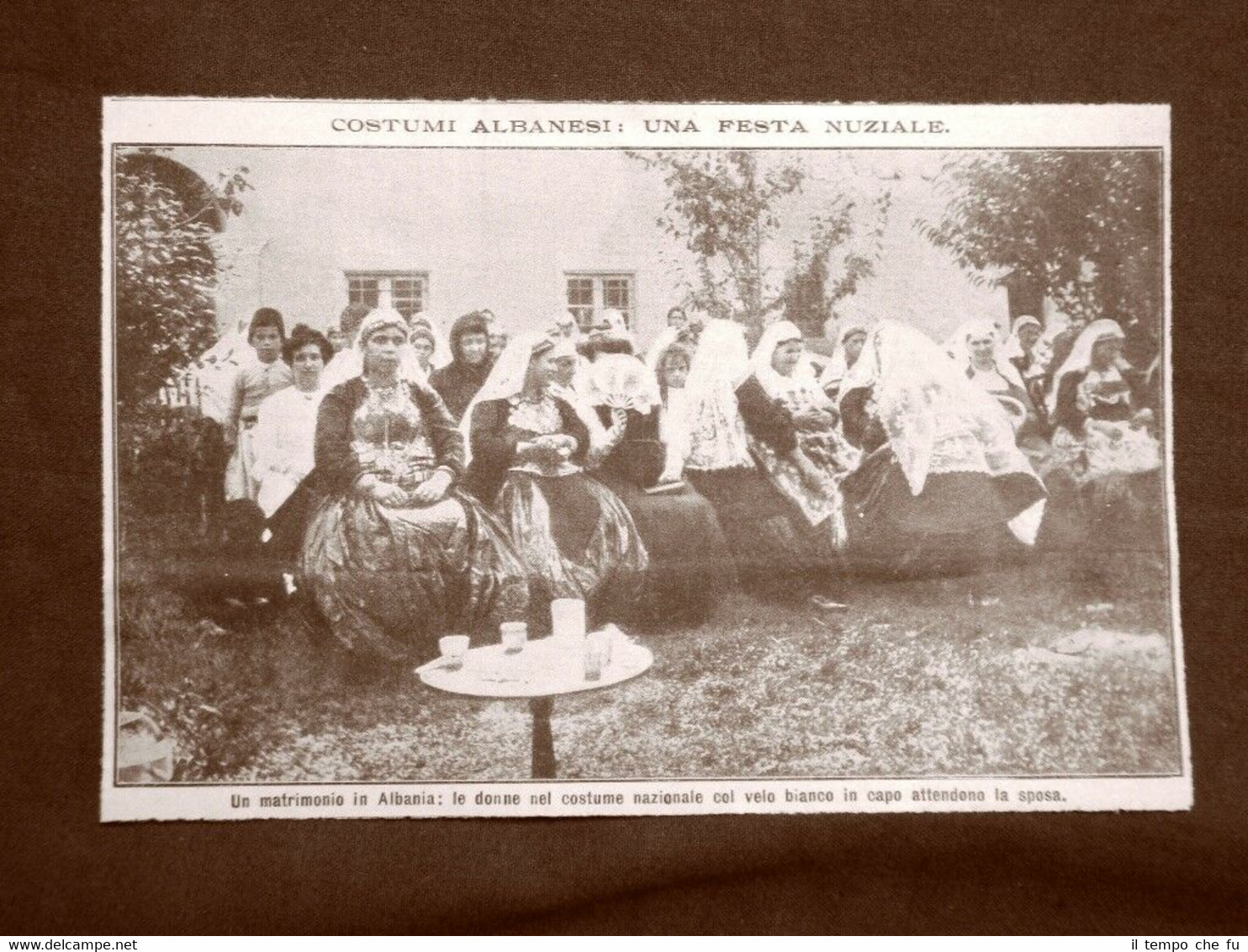 Moda e costume in Albania nel 1915 Festa nunziale Donne …