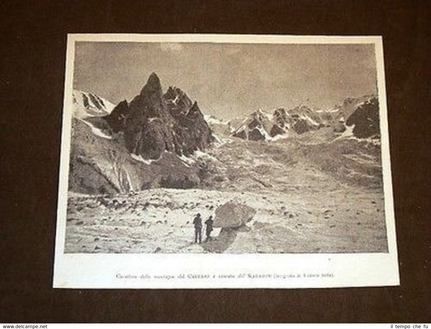 Montagne del Caucaso e Cascata del karagom