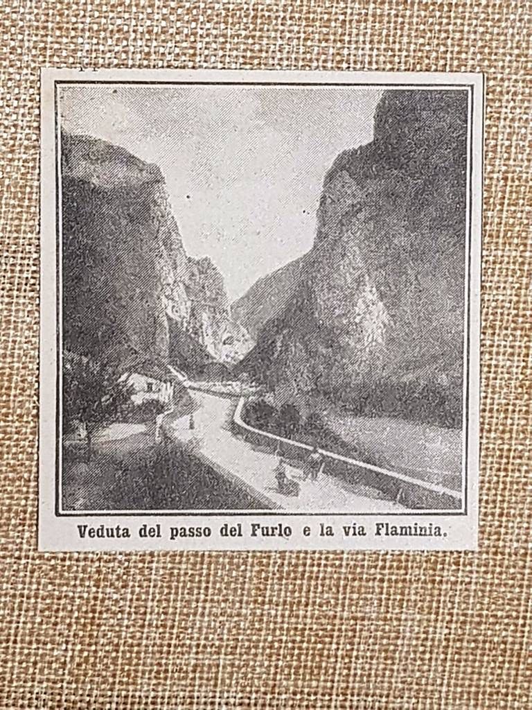 Nella Gola o Passo del Furlo nel 1914 Veduta e …