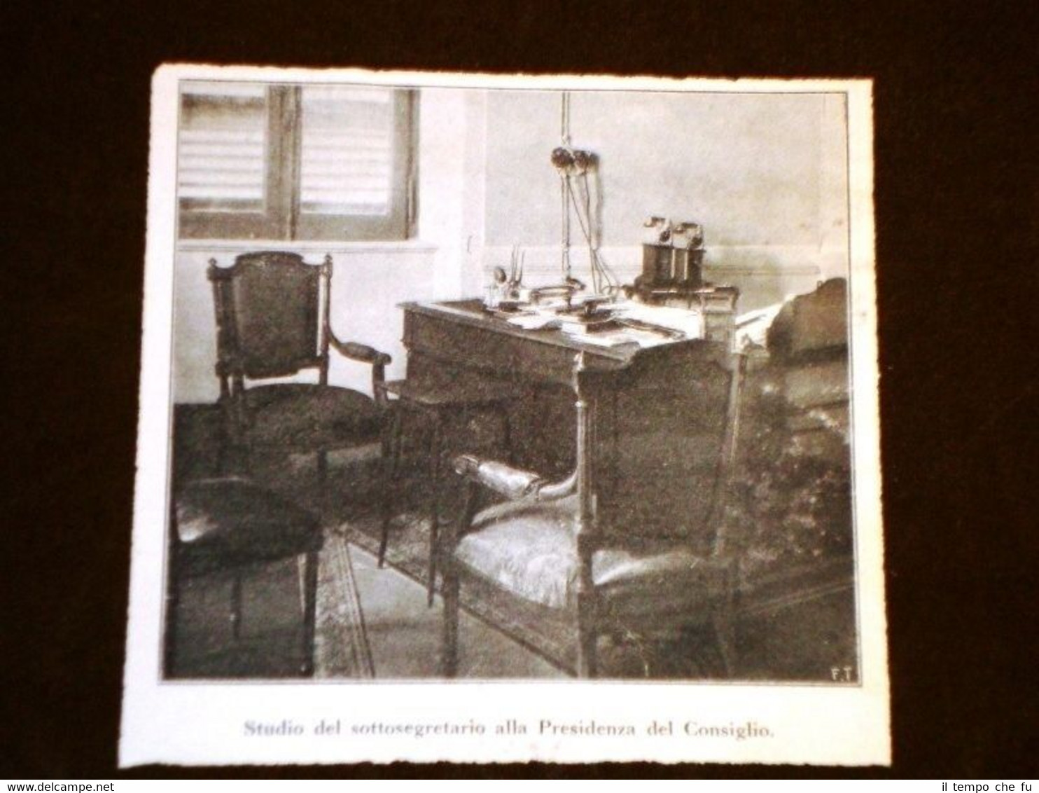 Onorevole Giovanni Porzio di Portici nel 1924 Studio alla Presidenza