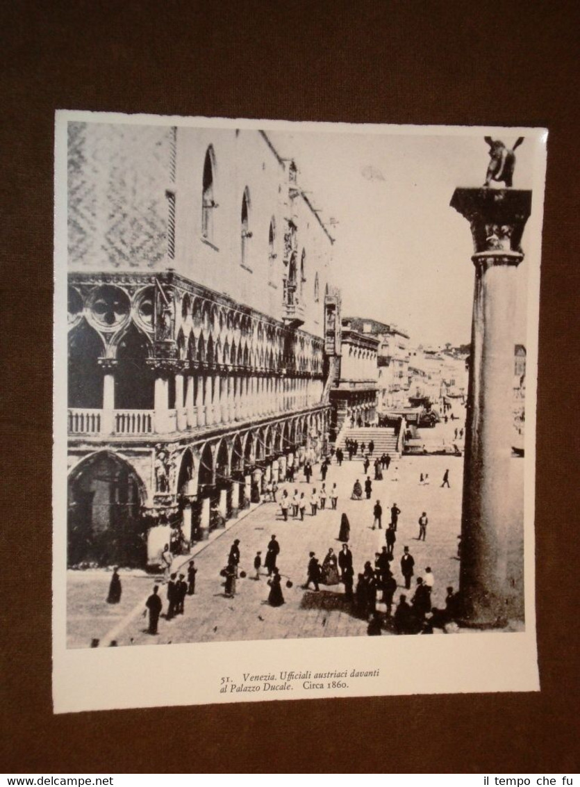 Risorgimento in Italia Venezia nel 1860 Ufficiali Austria innanzi Palazzo …