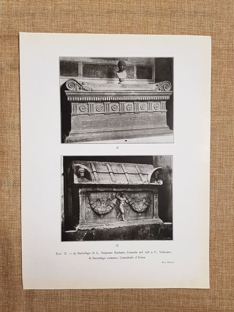 Sarcofago di L. Scipione Barbato Vaticano e Romano Cattedrale d'Ivrea …