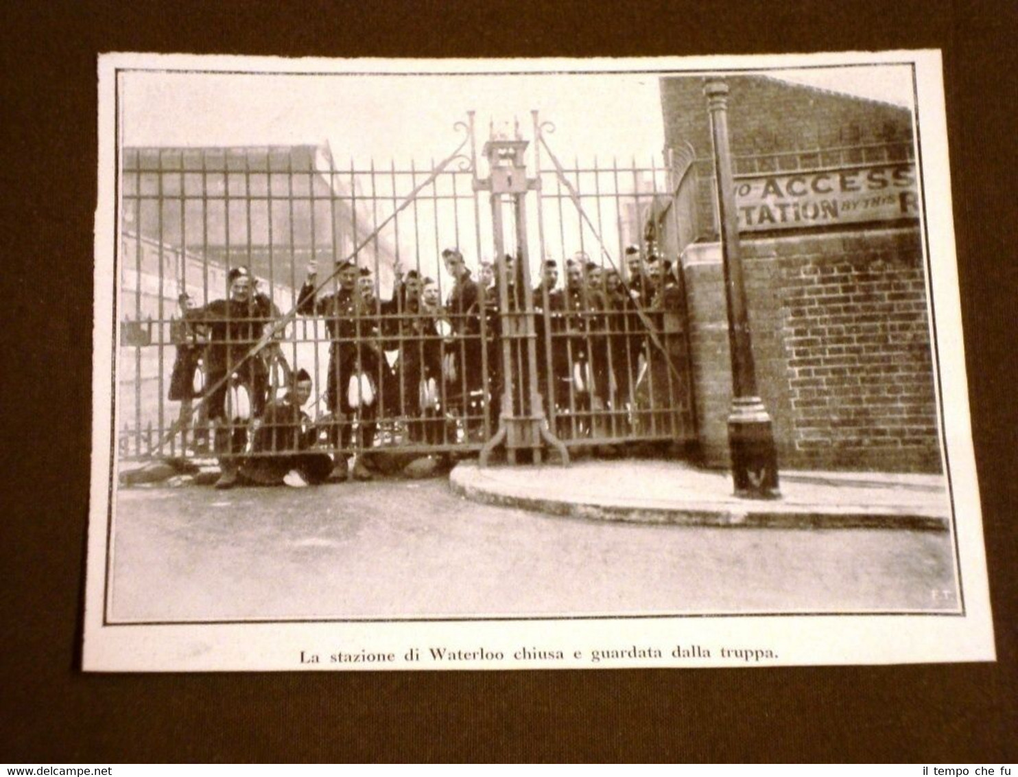 Sciopero dei trasporti nel 1911 Stazione di Waterloo chiusa Treni …