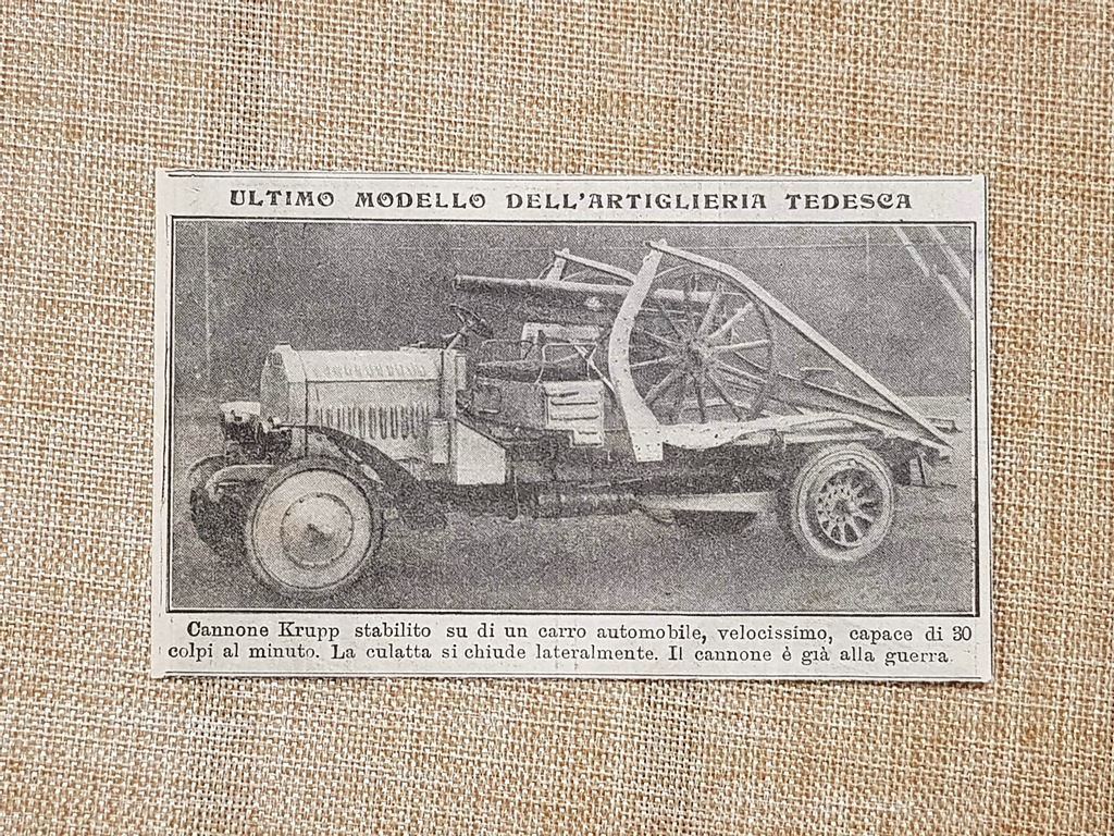 Un cannone Krupp montato su un'automobile nel 1914 Prima Guerra …