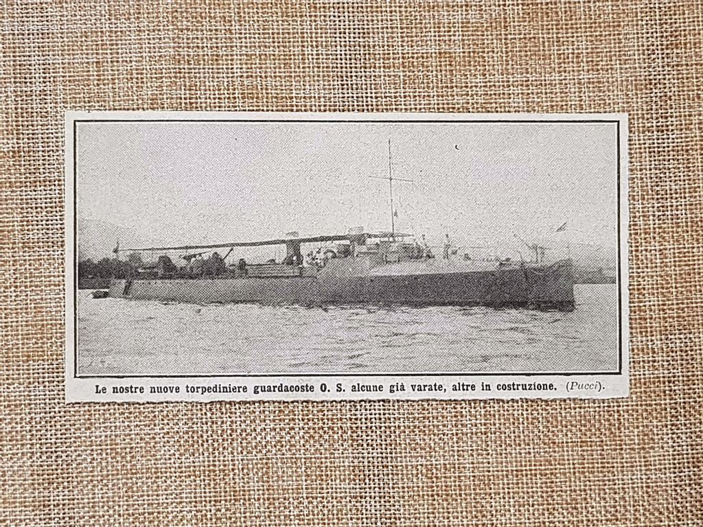 Una nave torpediniera guardacoste O.S. italiana nel 1912 Marina militare