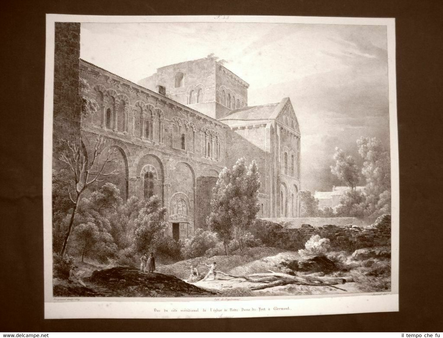 Veduta della Chiesa di Notre Dame du Port a Clermont …