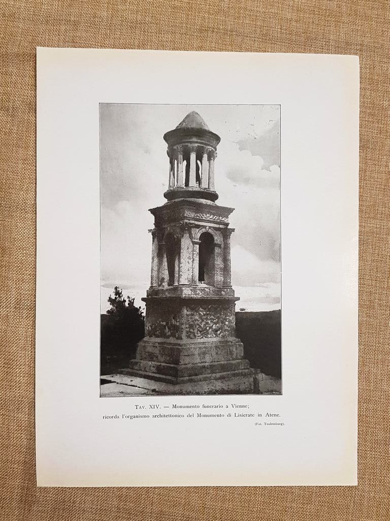 Vienne nel 1917 Monumento funerario Imitazione del Lisicrate di Atene …