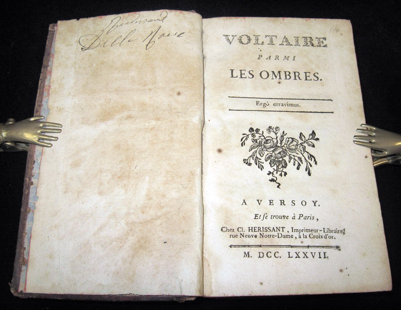 Voltaire parmi les ombres