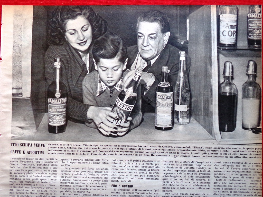 Fotografia del 1952 Tenore Tito Schipa Bar Diana Serve Aperitivi …