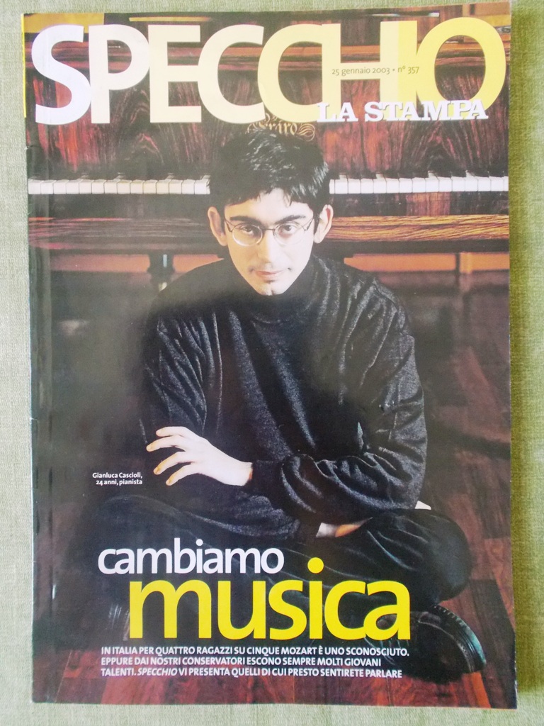 Specchio 25 Gennaio 2003 Carla Bruni Frida Hayek Savinio Angkor …