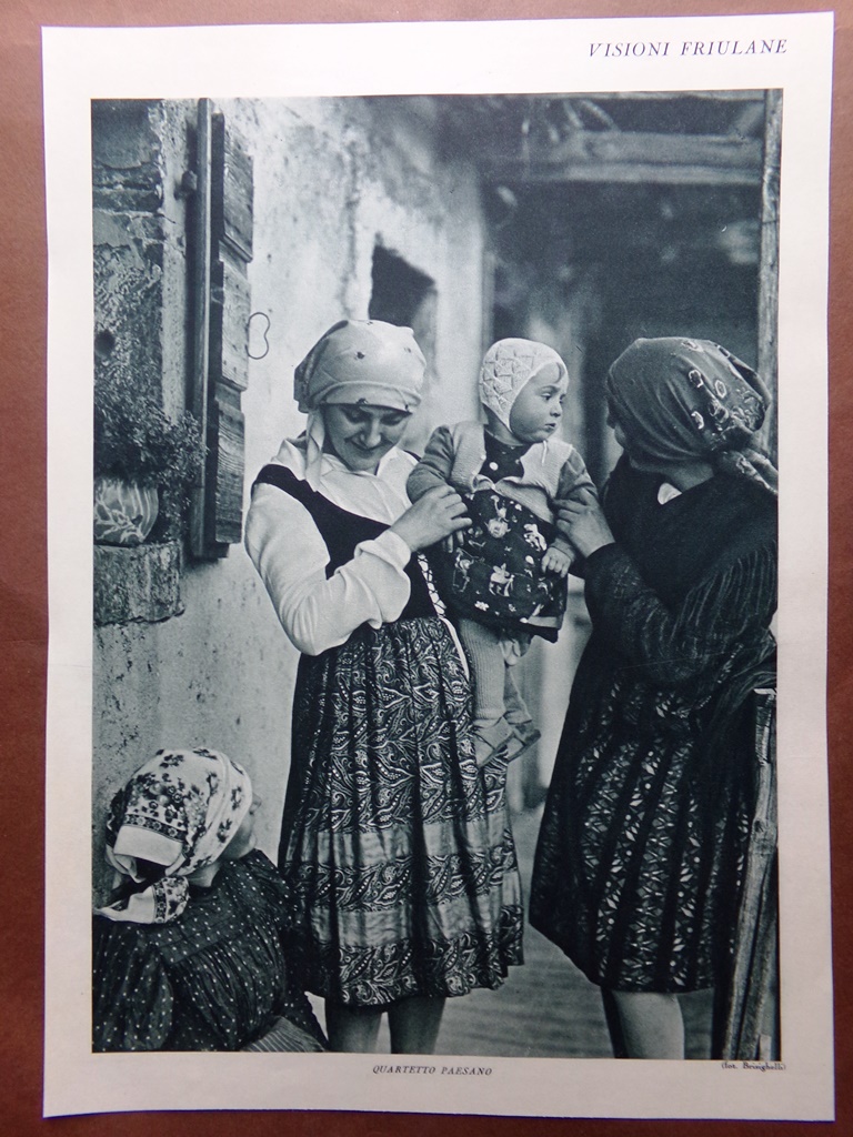 Stampa del 1927 Visioni del Friuli Quartetto Paesano Interni Rustici …