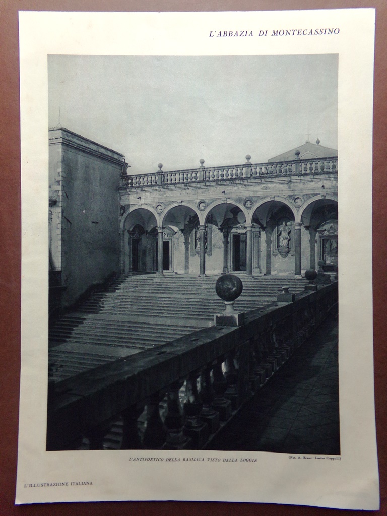 Stampa del 1929 Abbazia di Montecassino Antiportico Chiostro della "Foresteria"