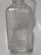 Bottiglia di profumo.Art Nouveau