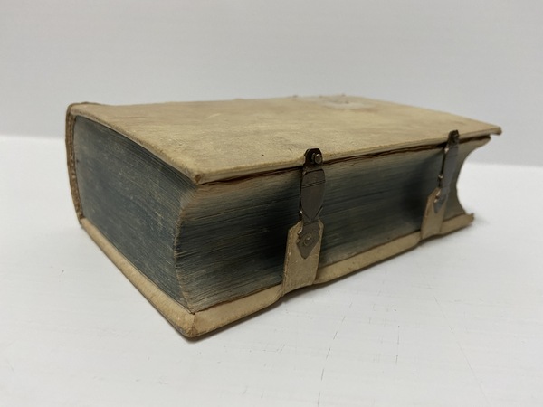 Olor laureatus, sive, B.B. Simeonis triumphale canticum monitis et exemplis …