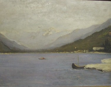 Lago con barche.