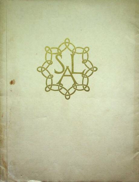 La tomba del Poeta e il recinto dantesco.