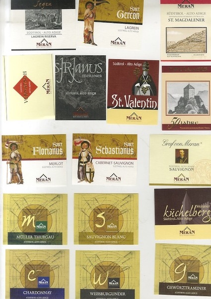 Lotto di 19 etichette della cantina di Merano.