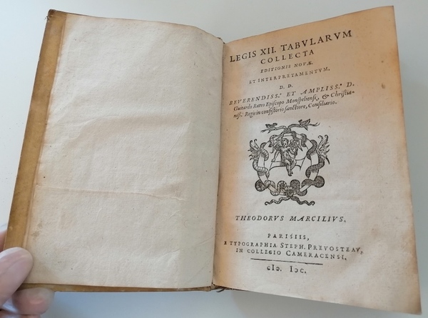 Legis 12 tabularum collecta editionis nouae. Et interpretamentum. D.D. reuerendiss.o …