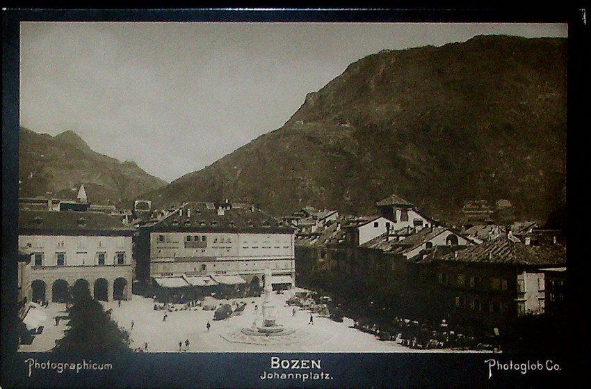 Bozen - Johannplaz.