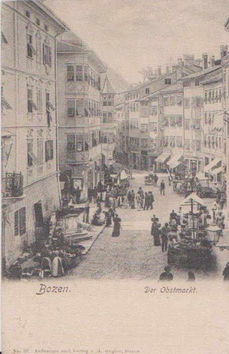 Bozen. Der Obstmarkt.