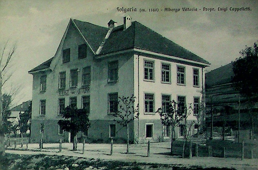Folgaria (m. 1164) - Albergo Vittoria - Prop. Luigi Cappelletti.