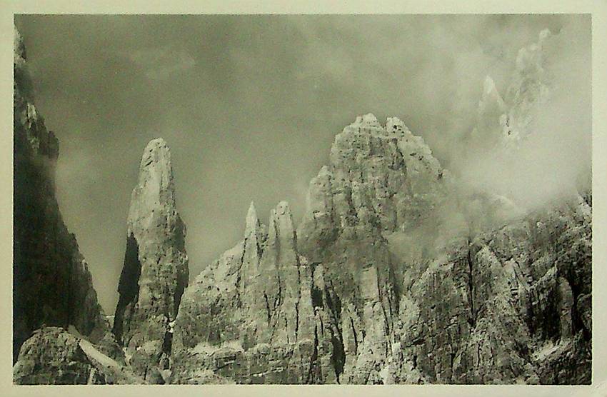 Gruppo di Brenta - Campanile Basso e la Sentinella.