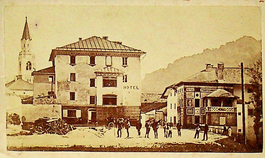 Hotel Aquila nera in Cortina d'Ampezzo: condotto dal proprietario Gaetano …